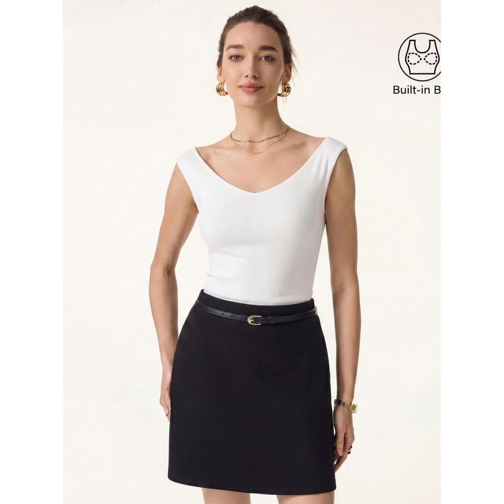 OGL Plantive Essential V-neck New Airy Bra Top white size small NWT